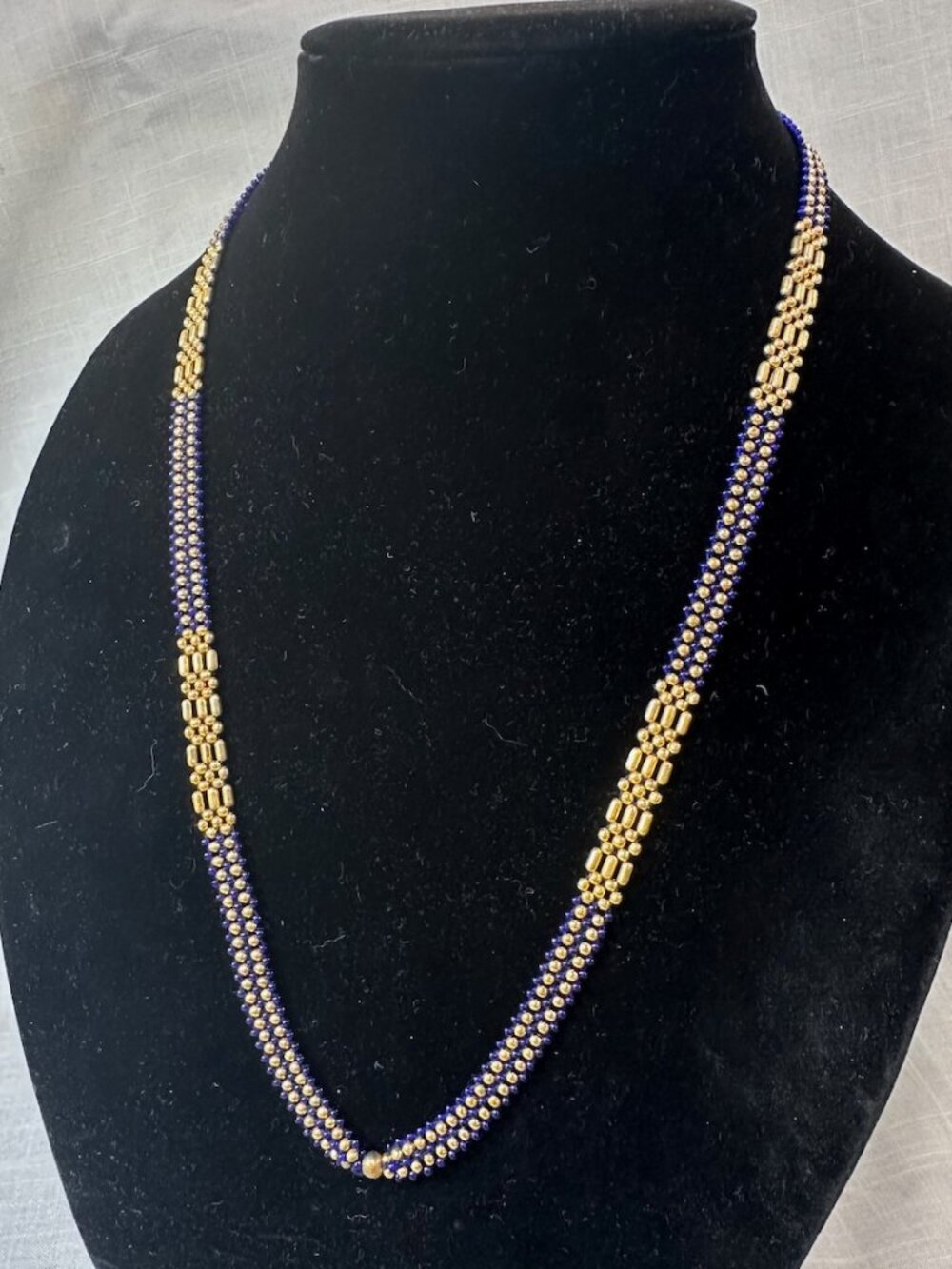 Vintage Gold Tone and Royal Blue Seed Beaded Necklace